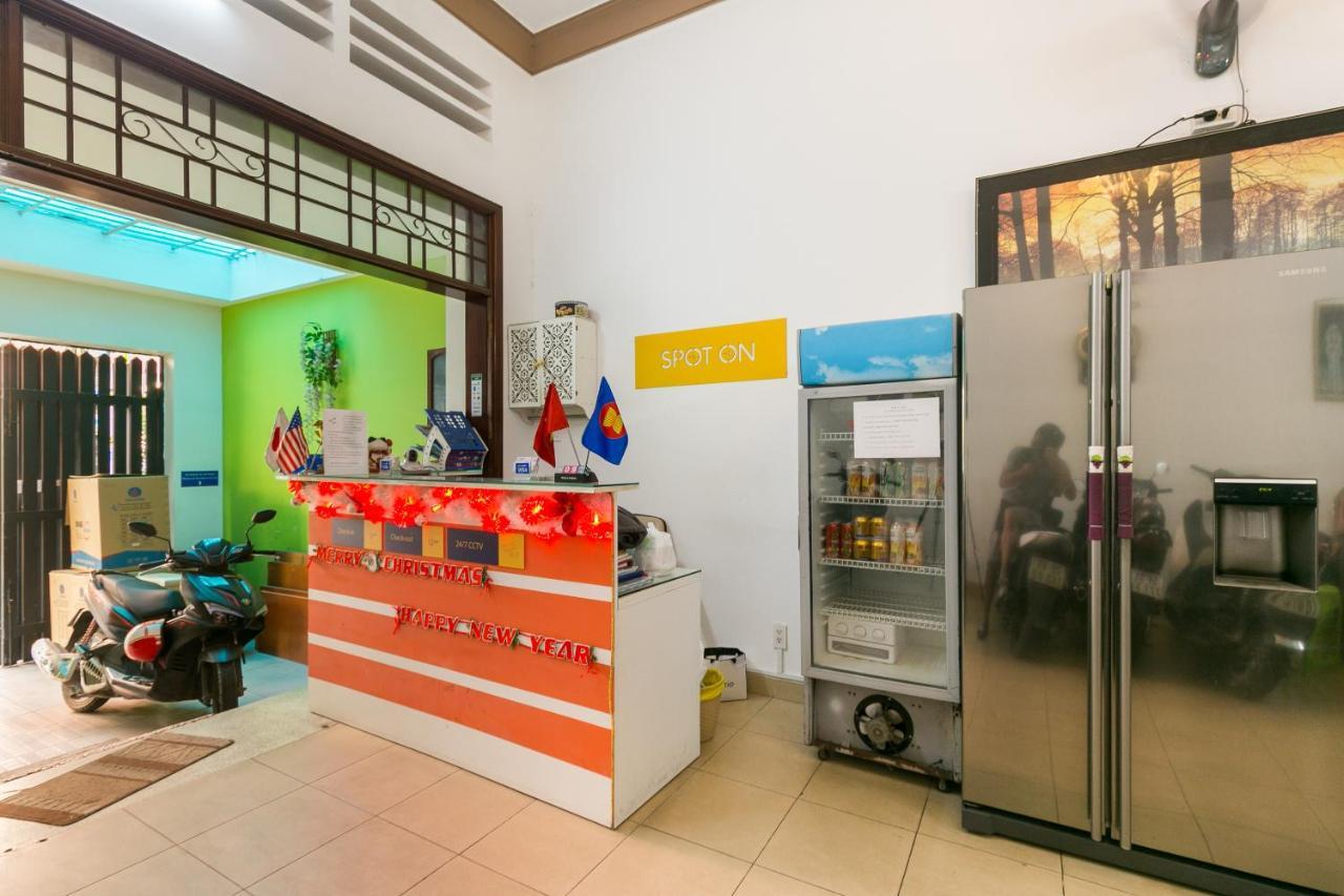 Spot On 710 Sakura Hostel Cholon Ho Chi Minh-Byen Eksteriør billede